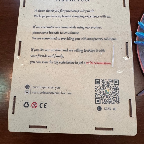 Vibrant Bird Round Puzzle - Picture 3 of 7